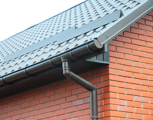 Roof Downspout Installation in Everett